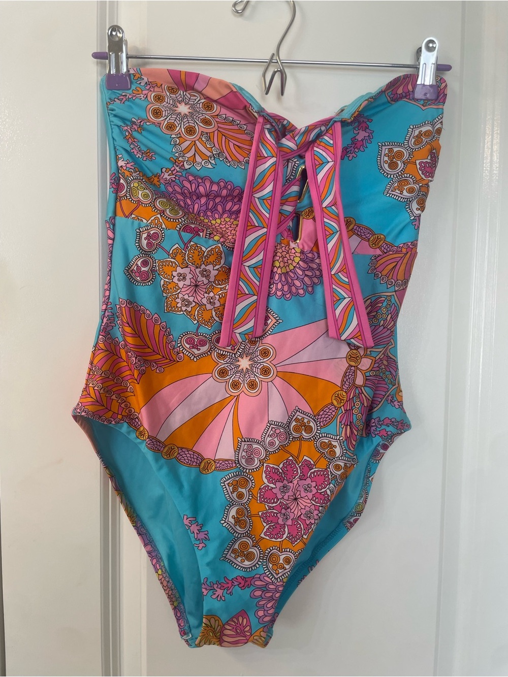 Strapless One-Piece Swimsuit in Pink & Turquoise - Picture 4 of 6